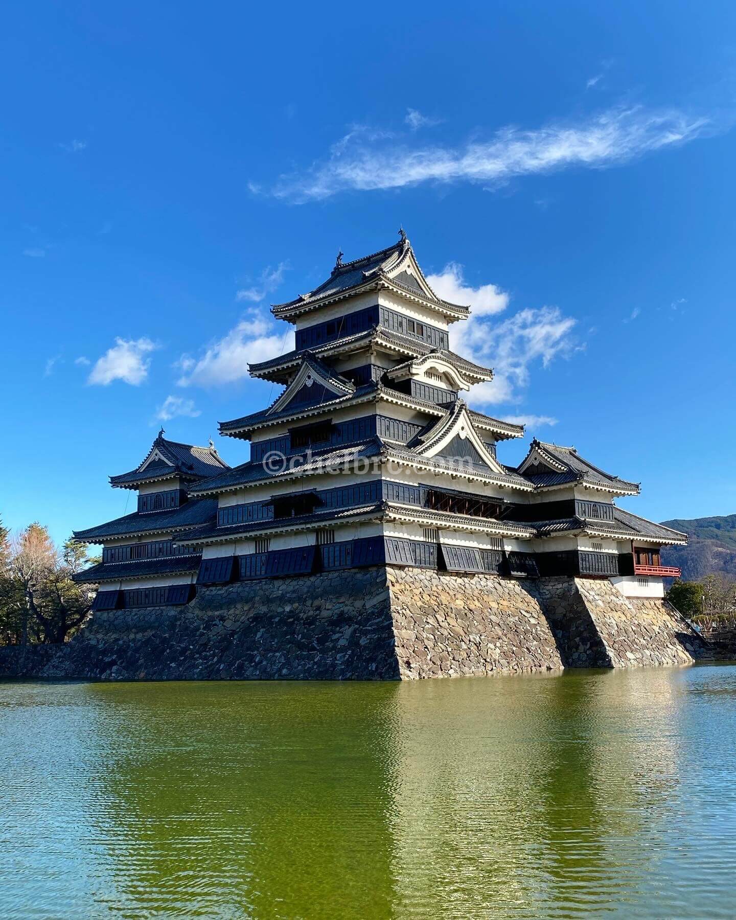 長野一人旅：国宝五城の一つ・松本城